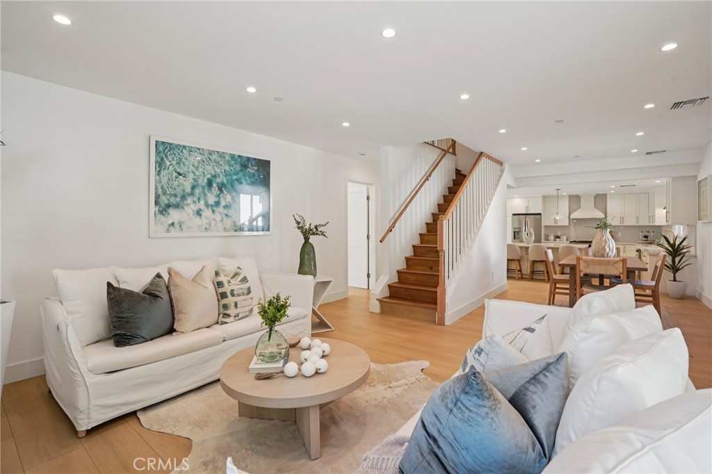 1467 11th Property Photo 9
