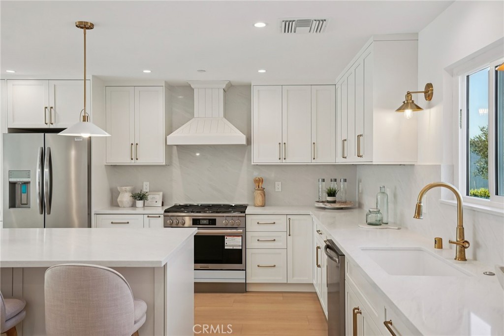 1467 11th Property Photo 12