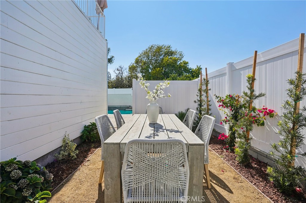 1467 11th Property Photo 28