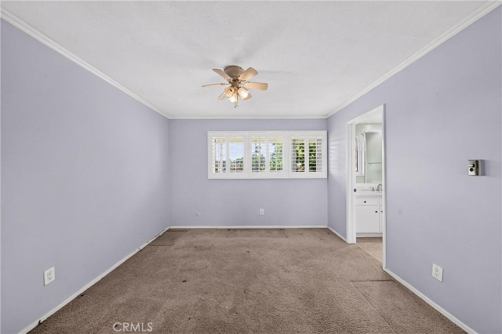 22831 Nadine Circle B Property Photo 9