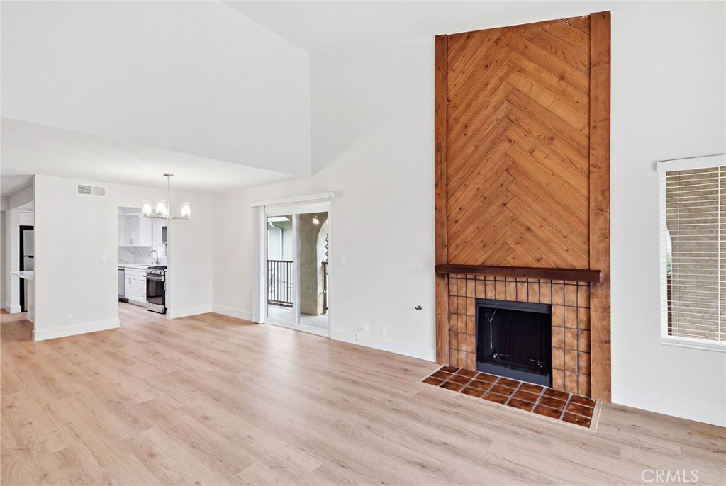 413 Avenue G 4 Property Photo 12