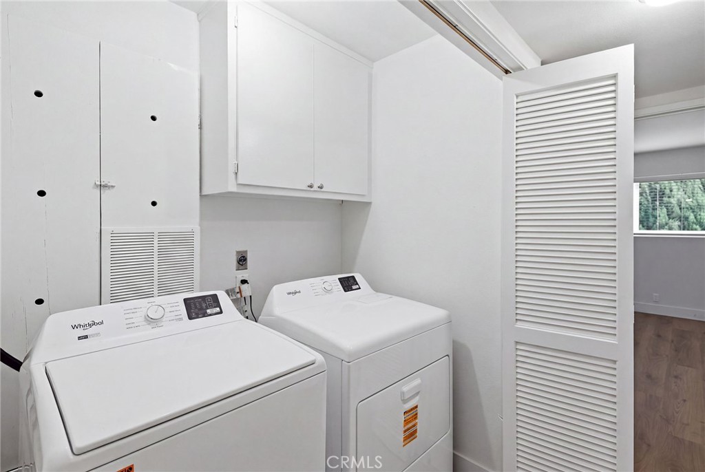 413 Avenue G 4 Property Photo 26