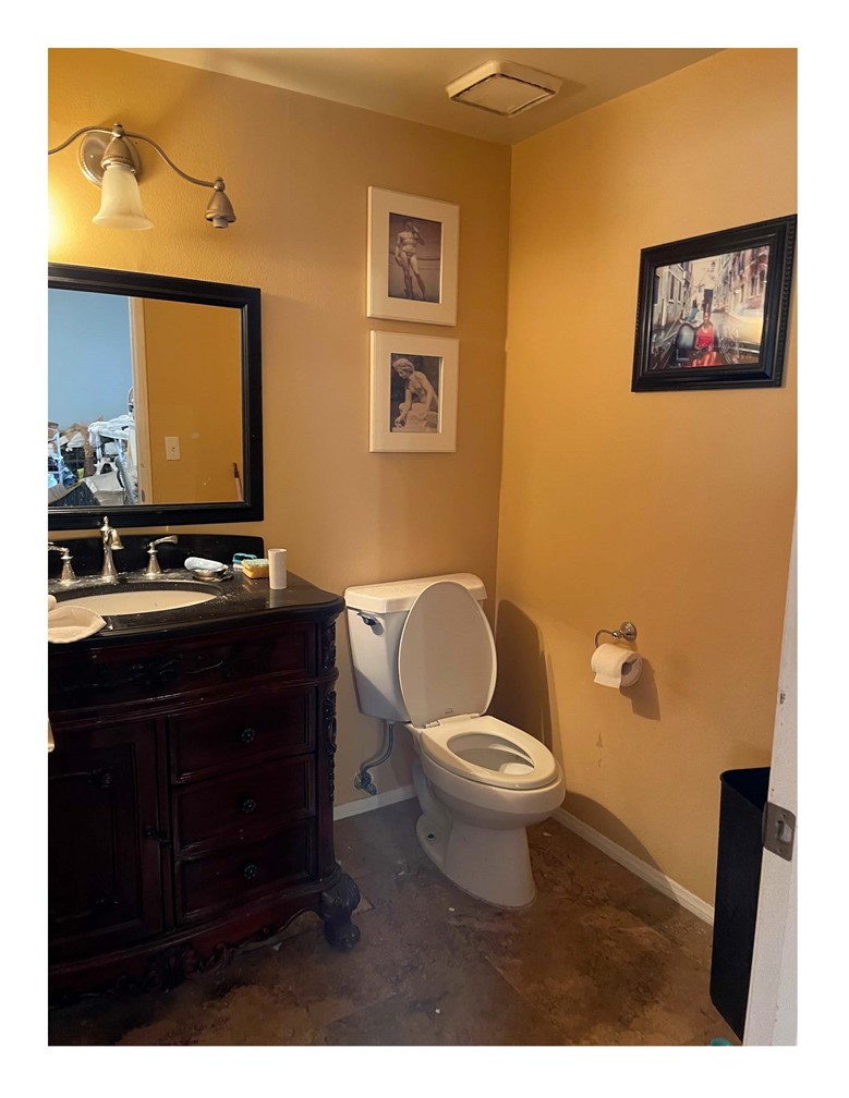10626 Valley Spring Property Photo 3