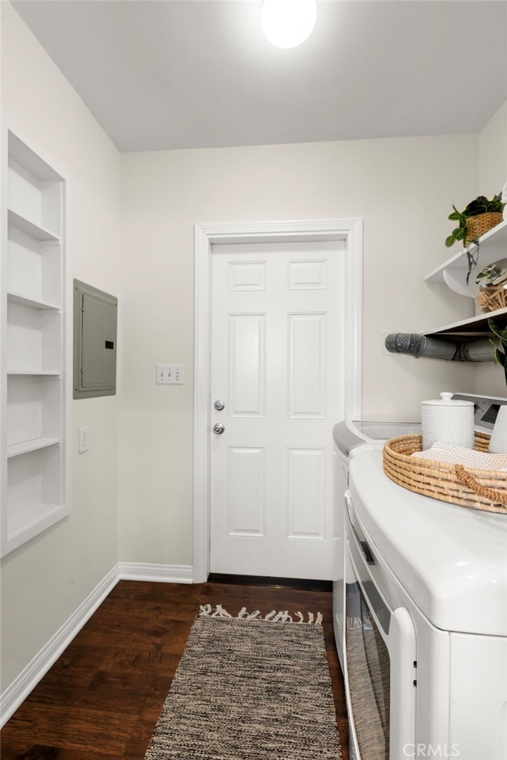 521 Avenue A Property Photo 21
