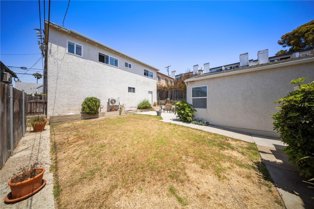 521 Avenue A Property Photo 25