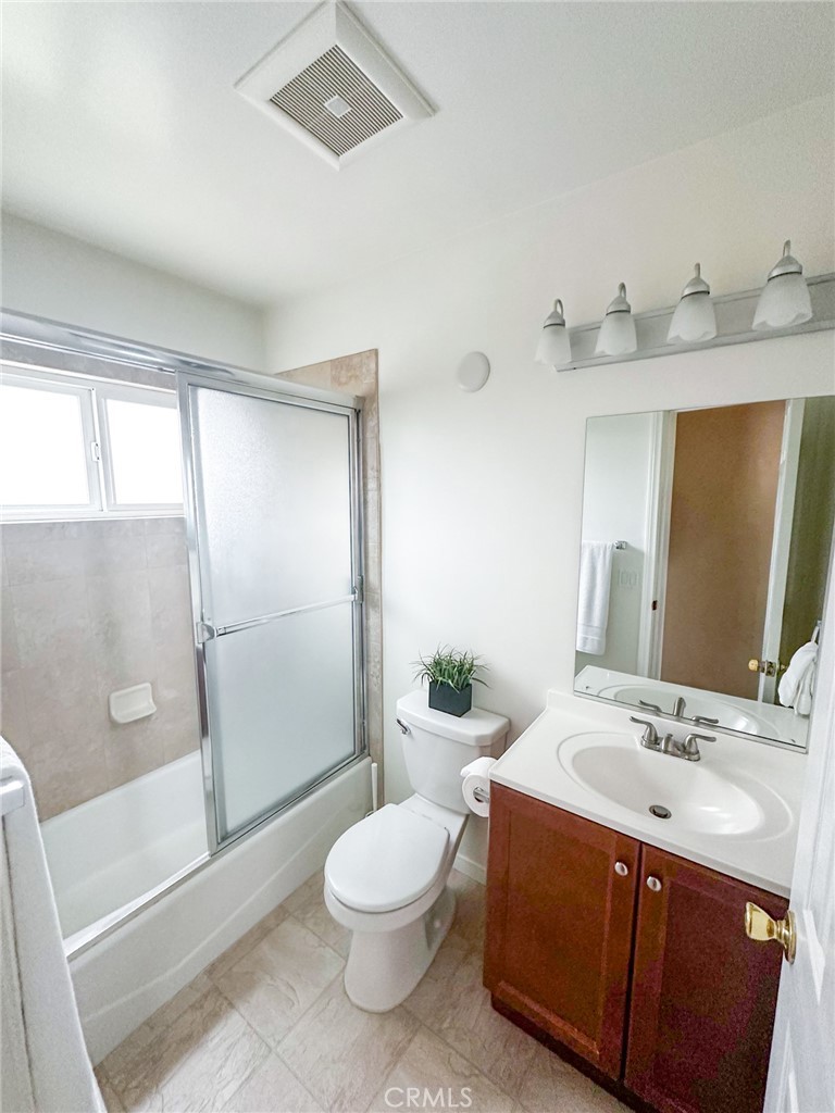 521 Avenue A Property Photo 34