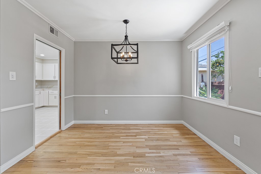18406 Florwood Avenue Property Photo 8