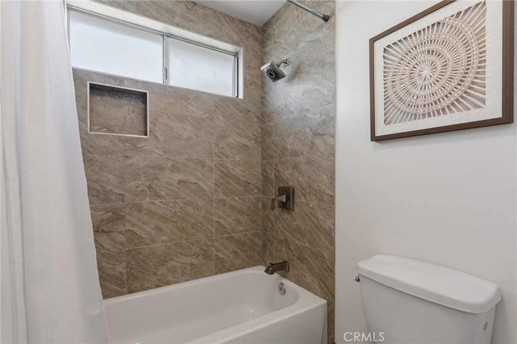 4633 Marine Ave 240 Property Photo 11