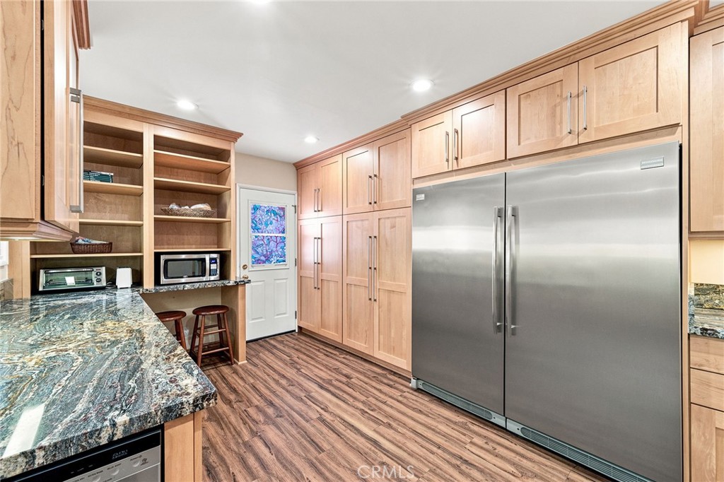 26912 Eastvale Property Photo 10
