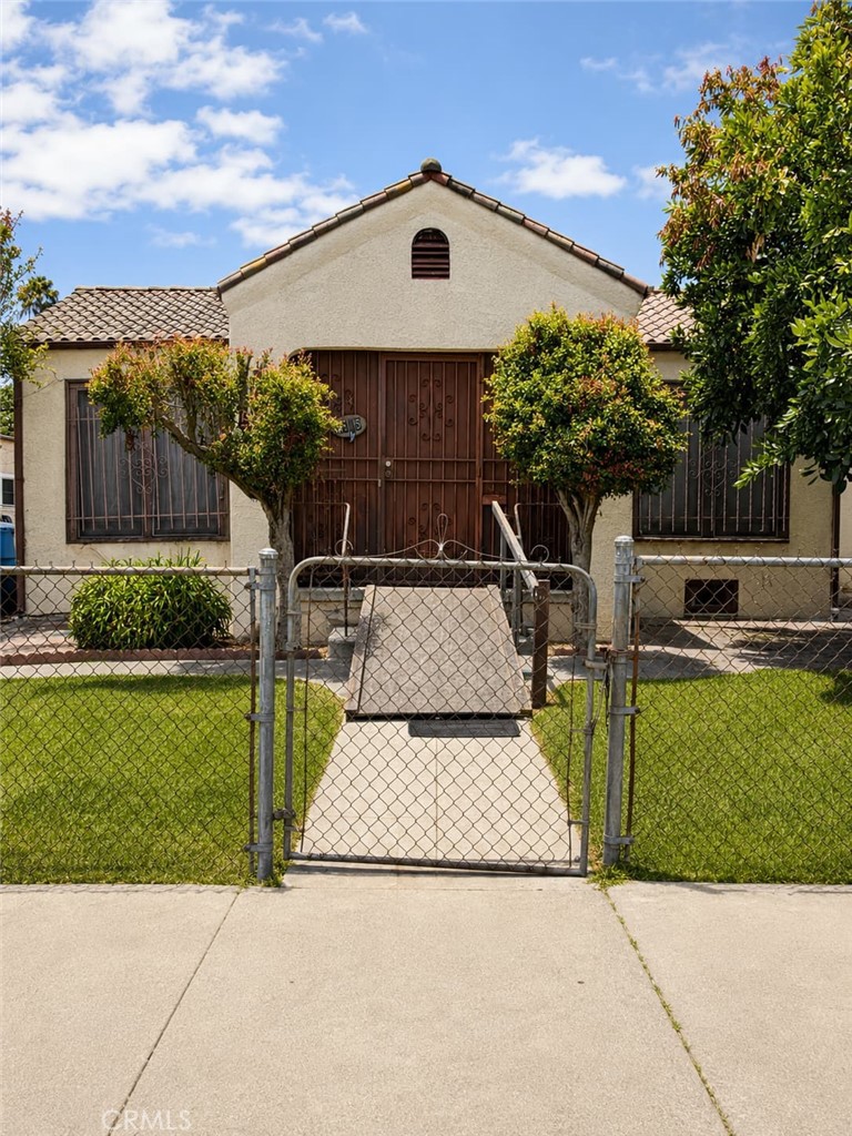 3045 Field Avenue Property Photo