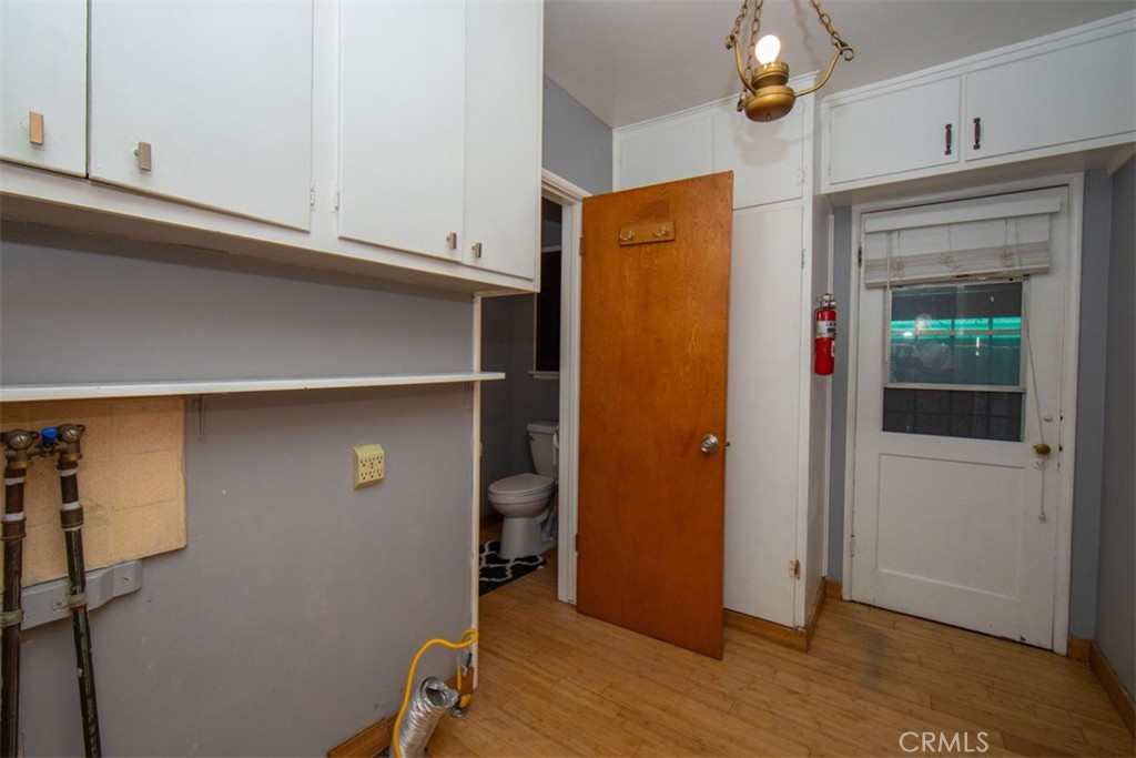 1223 W Elberon Property Photo 38