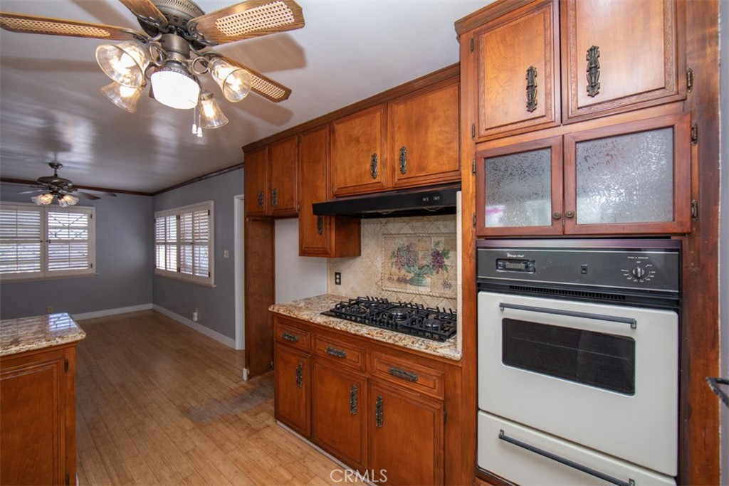 1223 W Elberon Property Photo 39