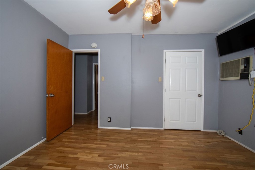 1223 W Elberon Property Photo 40