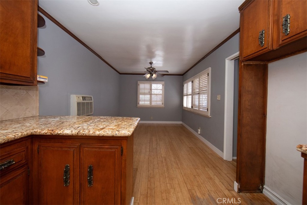 1223 W Elberon Property Photo 44