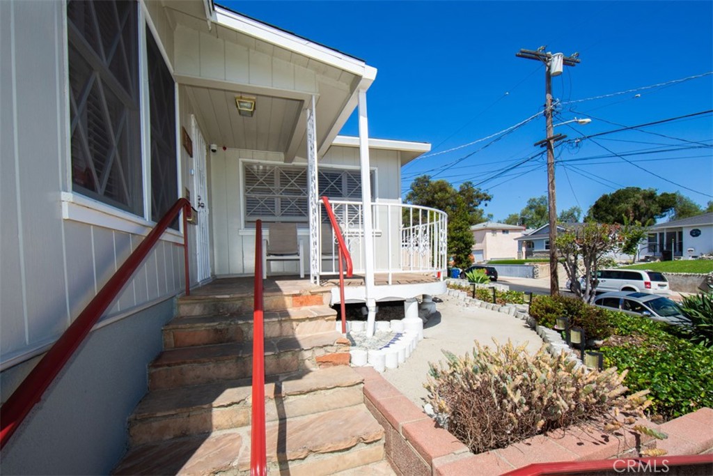 1223 W Elberon Property Photo 45