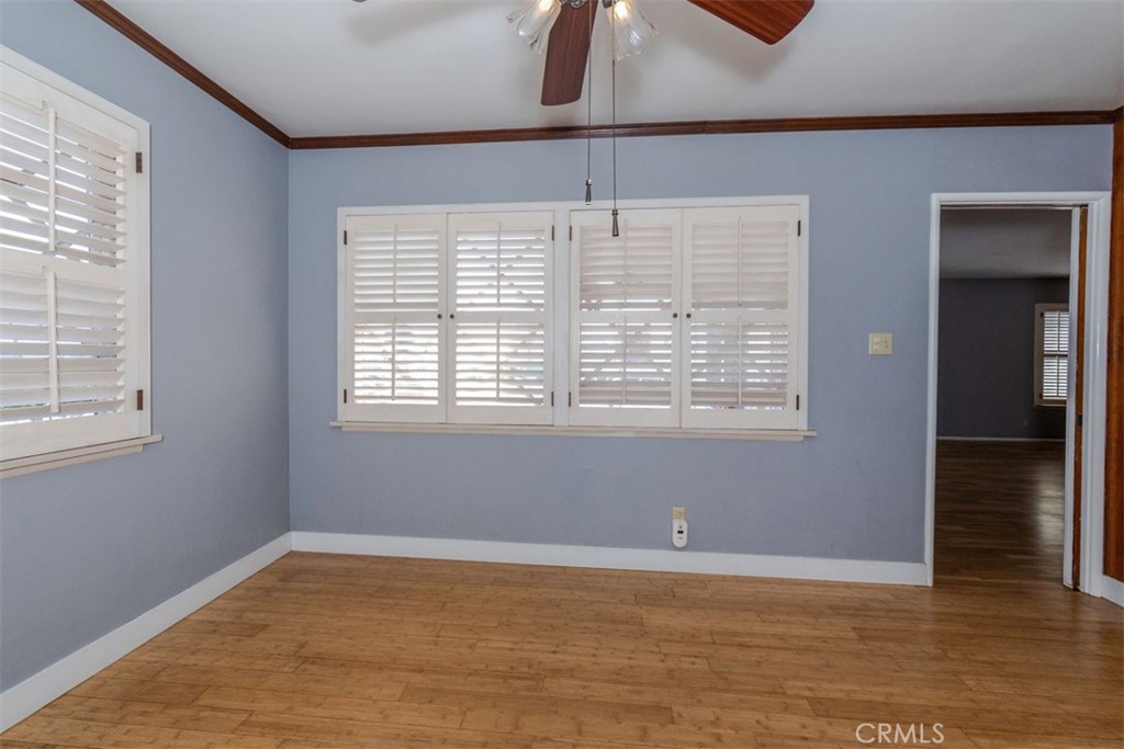 1223 W Elberon Property Photo 47