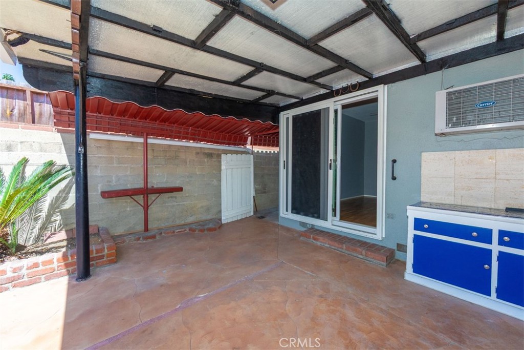 1223 W Elberon Property Photo 51