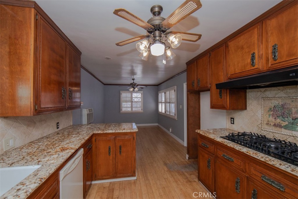 1223 W Elberon Property Photo 55