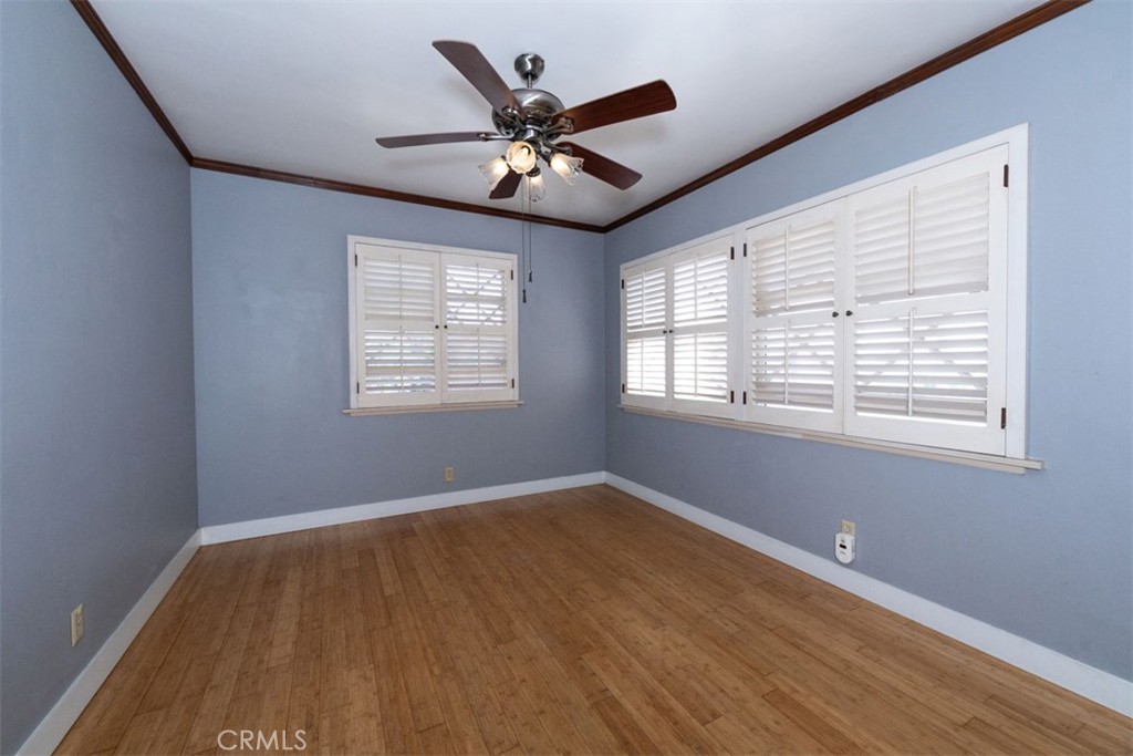 1223 W Elberon Property Photo 57