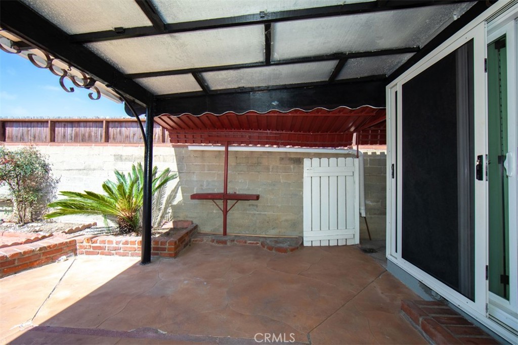1223 W Elberon Property Photo 68