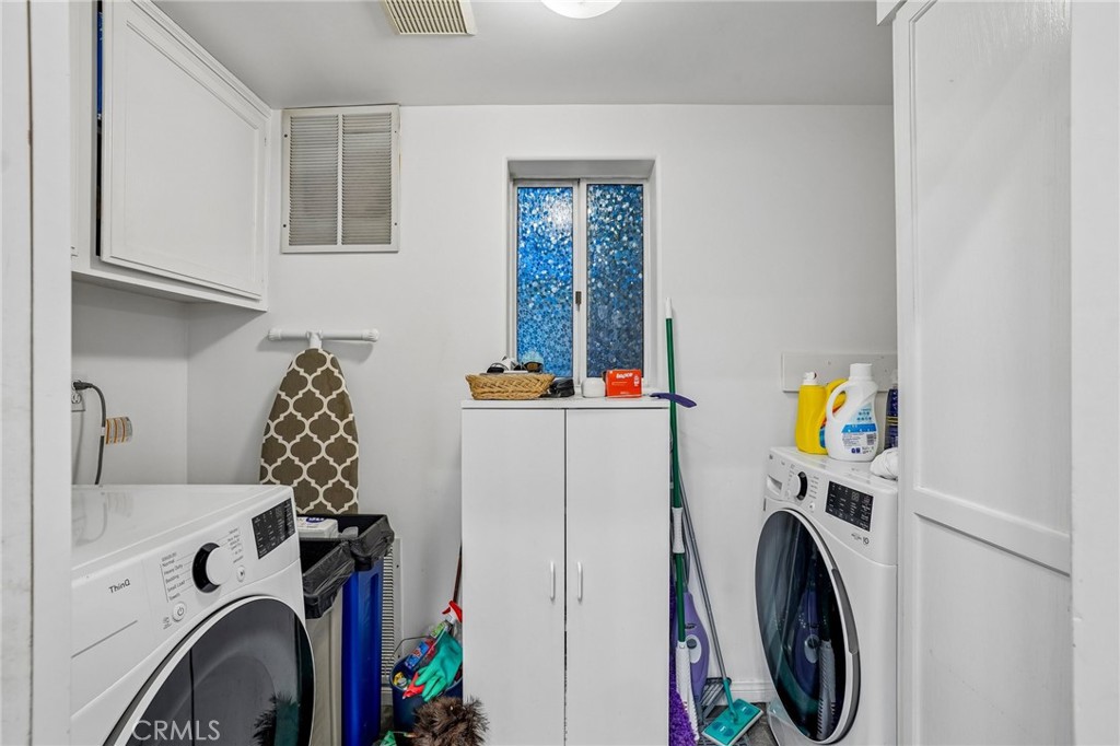 638 Rosecrans Avenue Property Photo 13