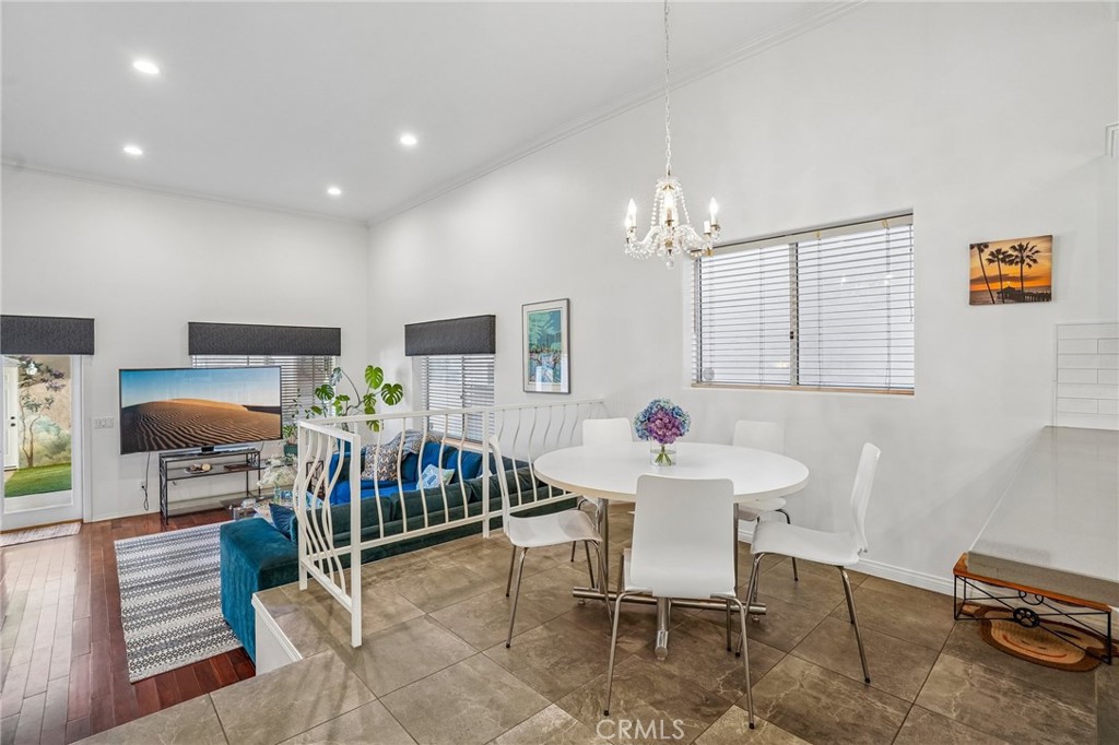 638 Rosecrans Avenue Property Photo 17