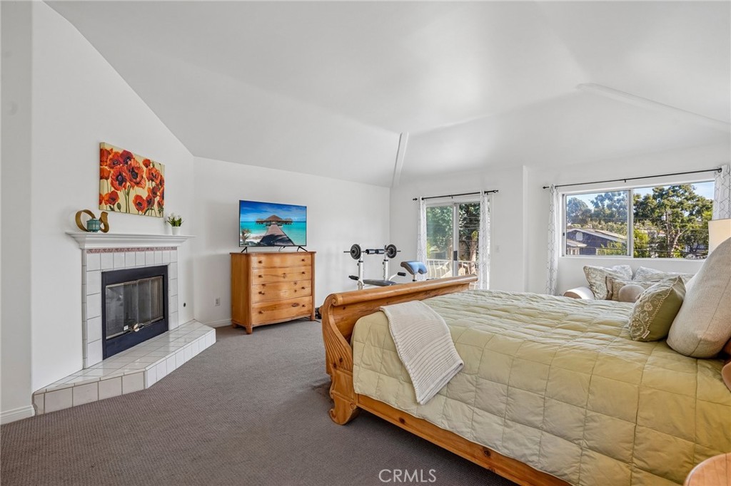 638 Rosecrans Avenue Property Photo 31