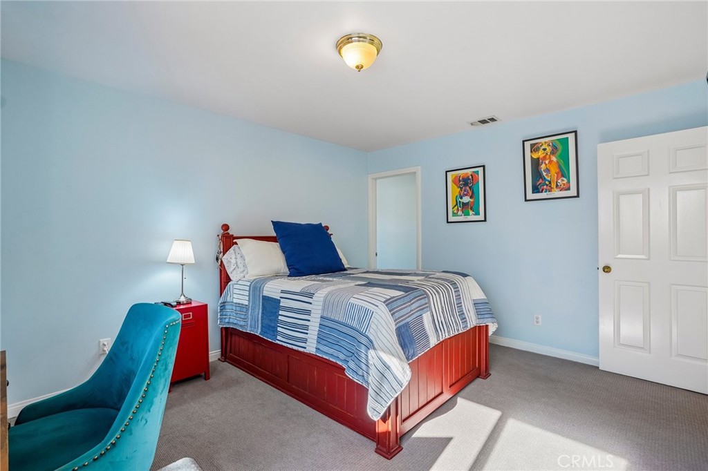 638 Rosecrans Avenue Property Photo 40