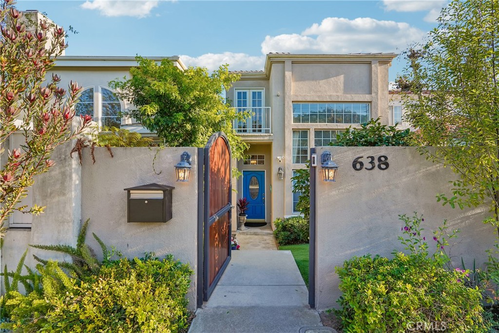 638 Rosecrans Avenue Property Photo 45