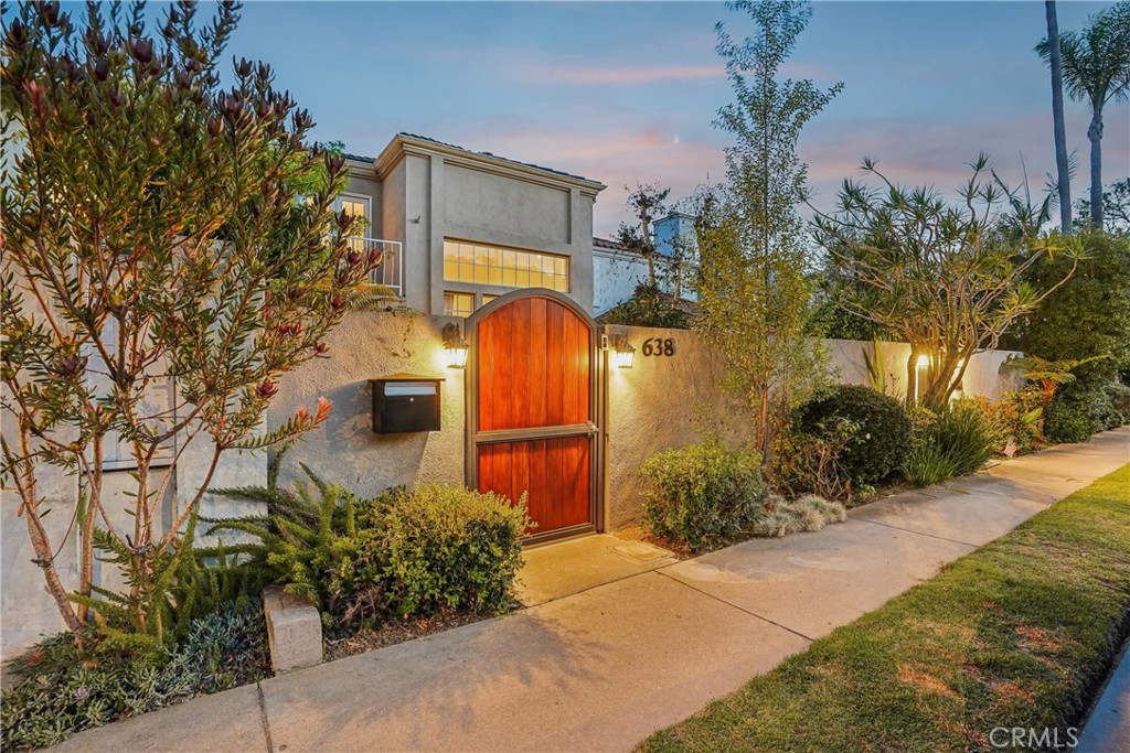638 Rosecrans Avenue Property Photo 49