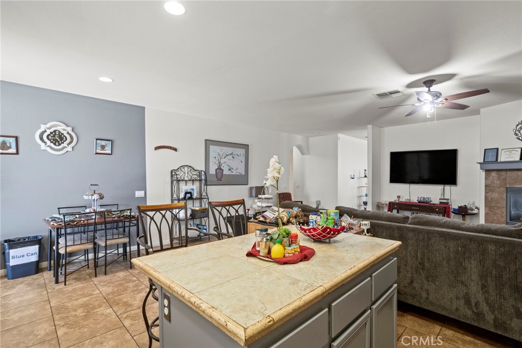 15081 Garibaldi Street Property Photo 12