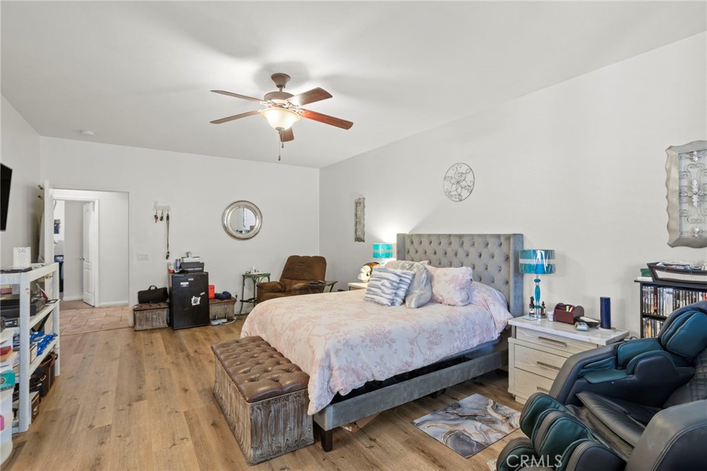 15081 Garibaldi Street Property Photo 18