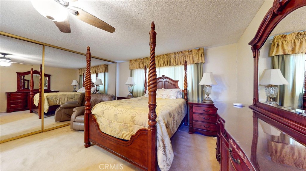 826 E Penrod Drive Property Photo 13