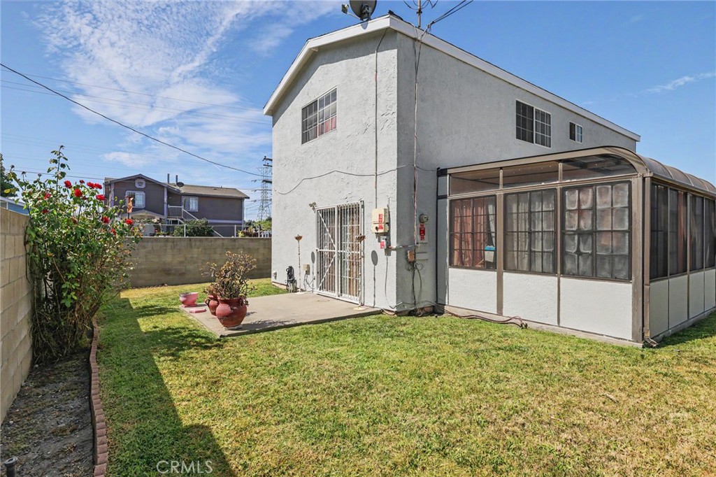 8832 Prince Property Photo 6
