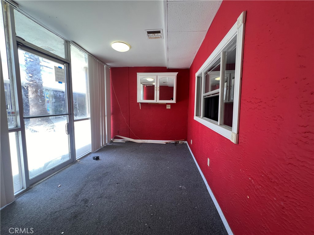 3940 Marine Avenue C Property Photo 6