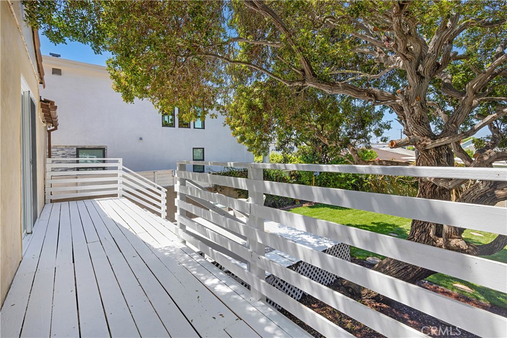 1415 Corona Street Property Photo 16