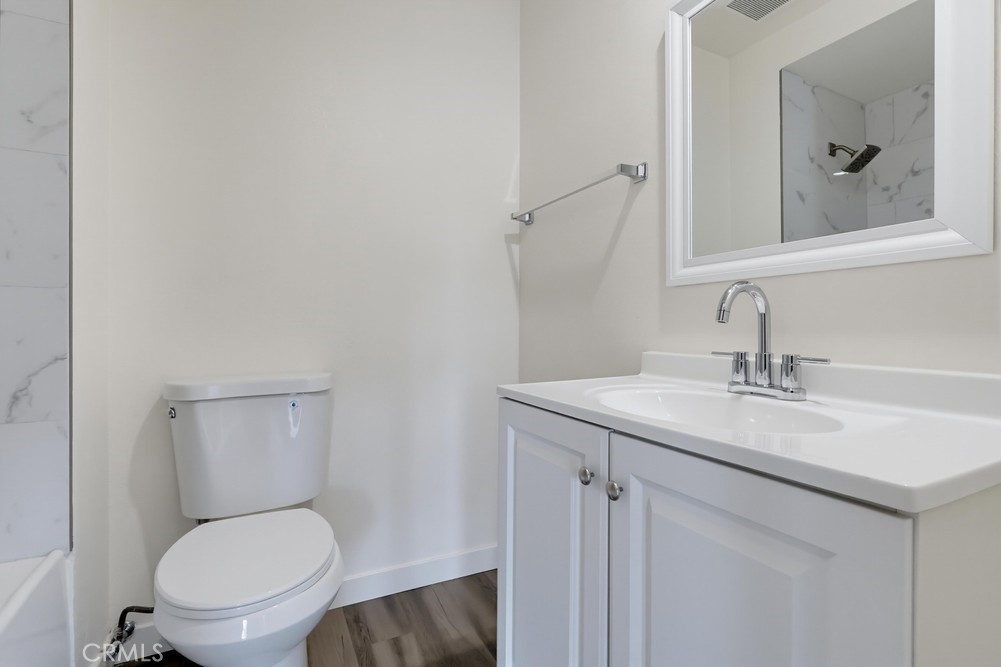 5269 Colodny Drive 7 Property Photo 14