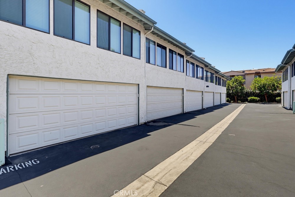 5269 Colodny Drive 7 Property Photo 20