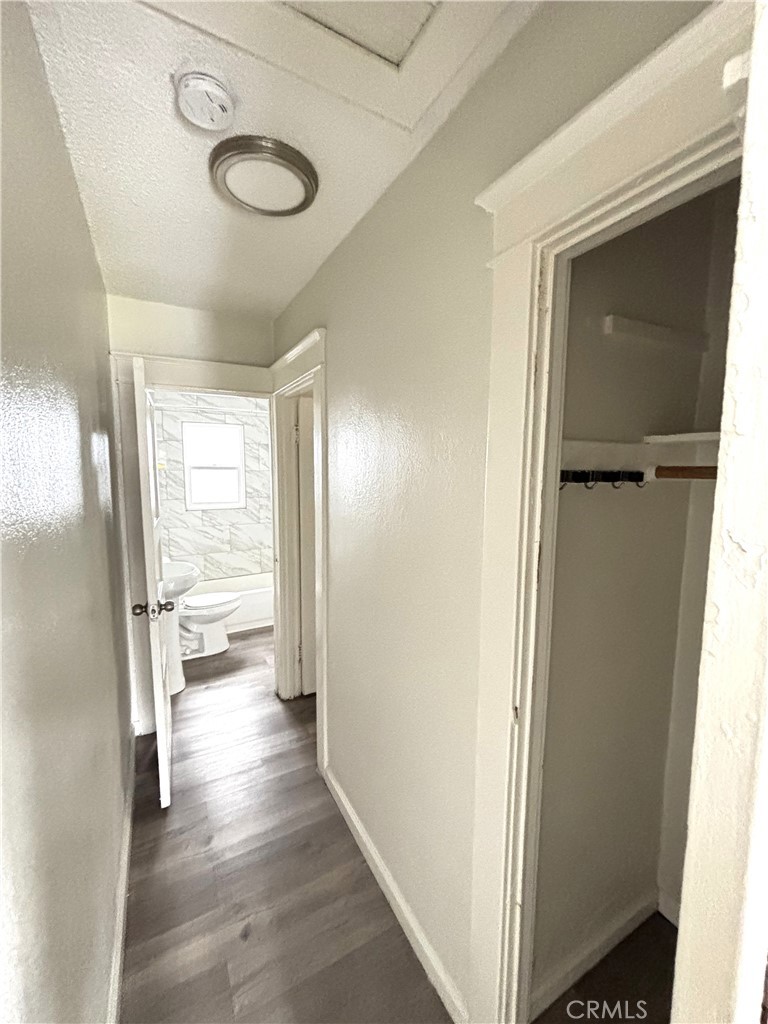 1457 W 52nd Property Photo 21