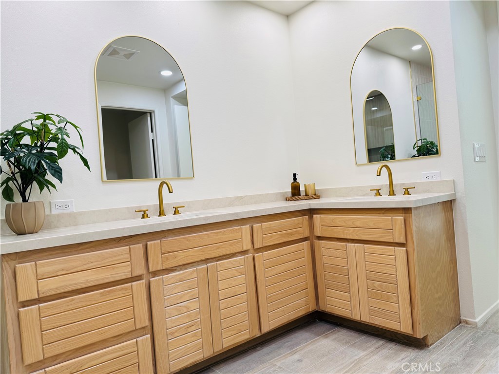 80030 Cedar Property Photo 37