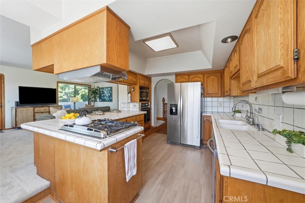 5224 Doris Way Property Photo 18