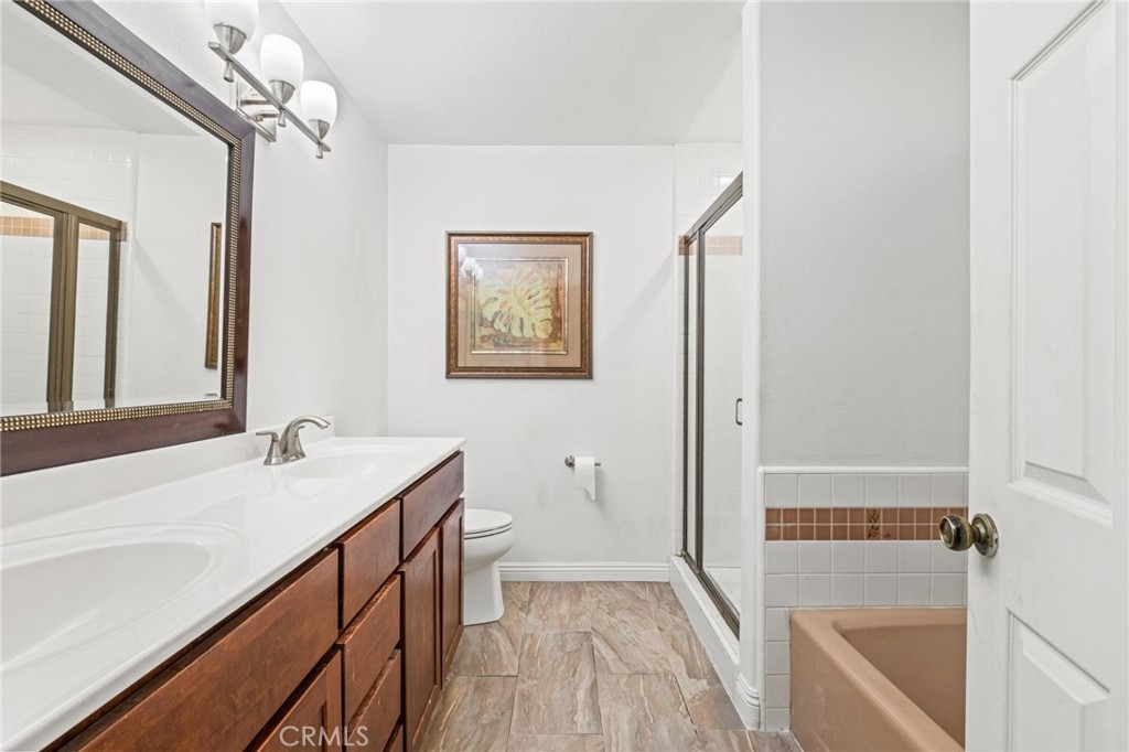 5048 W 121st Street Property Photo 11