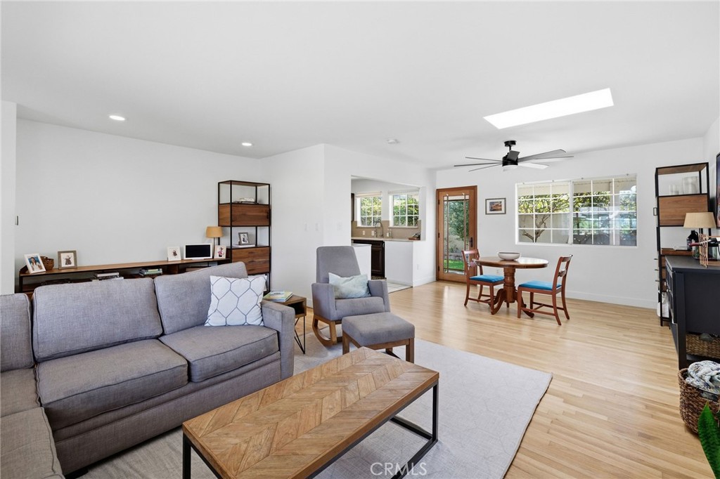14115 Judah Avenue Property Photo 6
