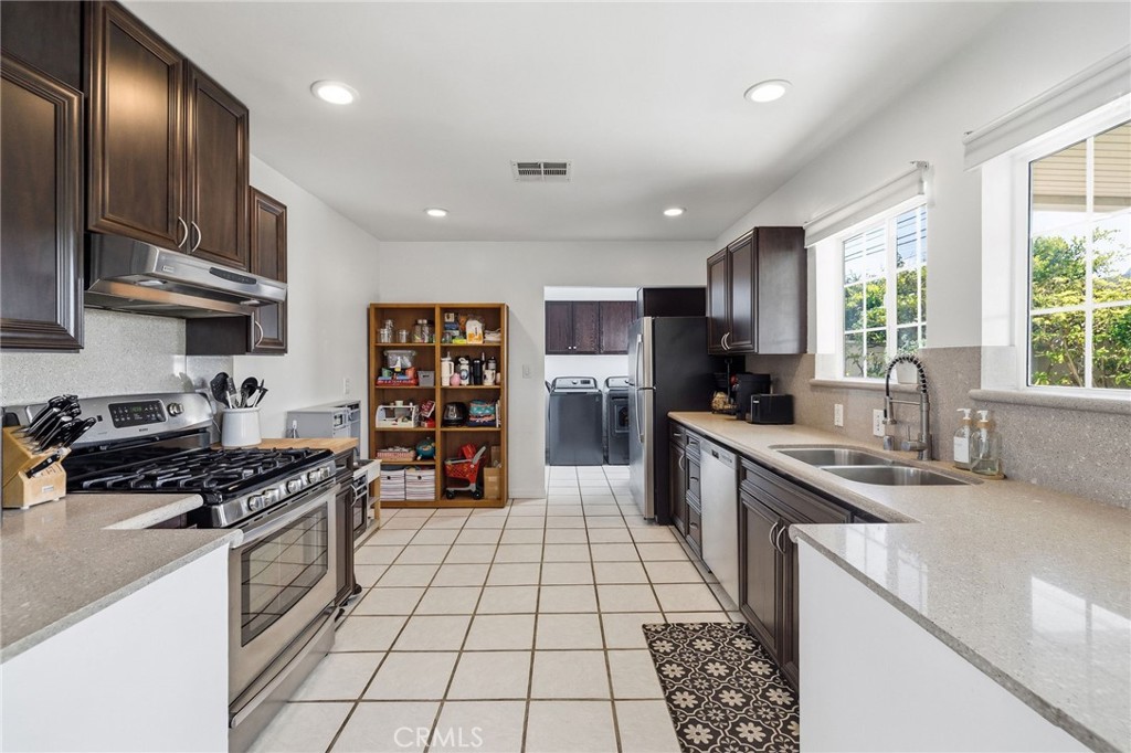 14115 Judah Avenue Property Photo 14