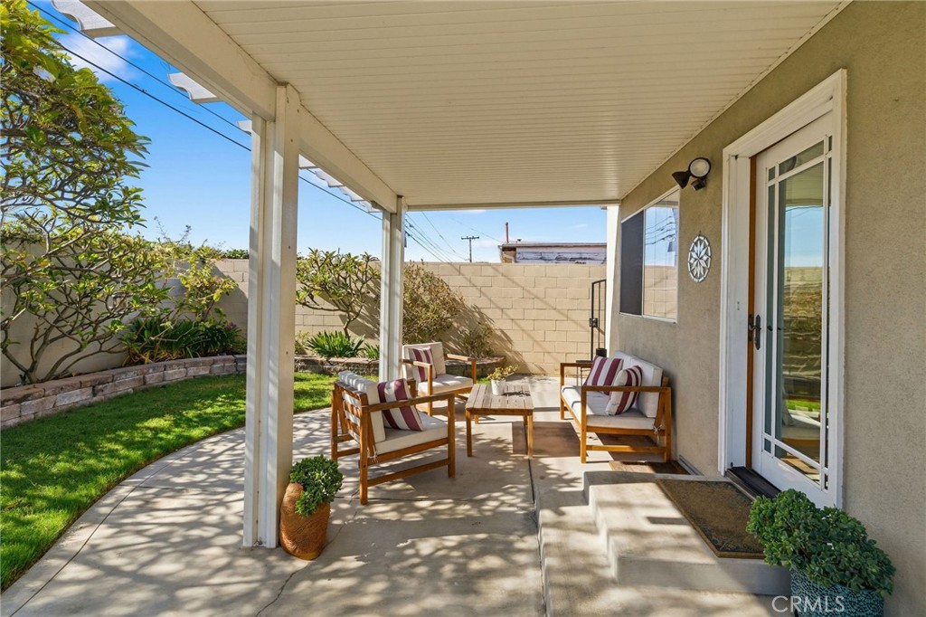 14115 Judah Avenue Property Photo 23