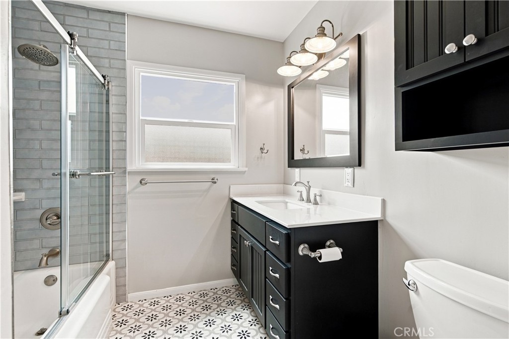 11804 Wilkie Property Photo 13