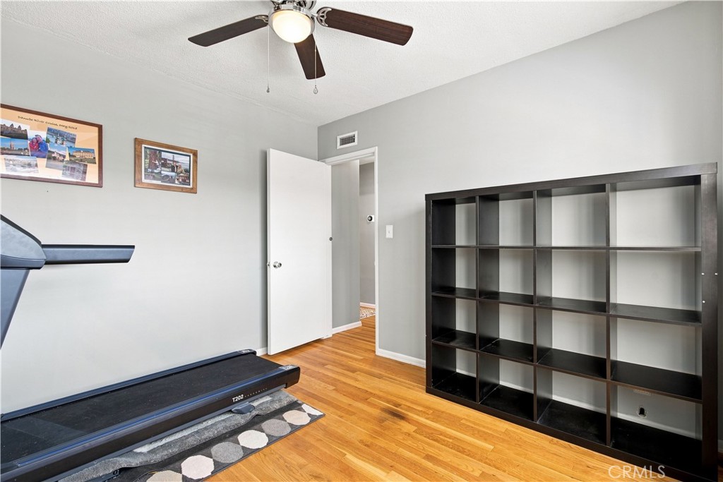 11804 Wilkie Property Photo 20