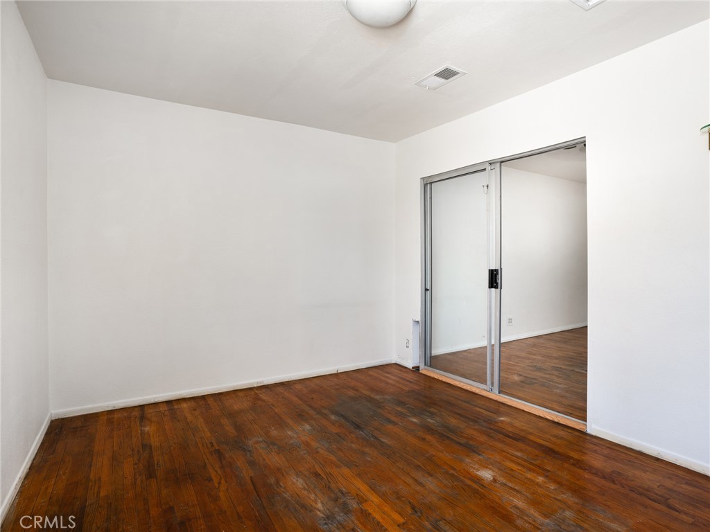 4307 Redondo Beach Boulevard Property Photo 12
