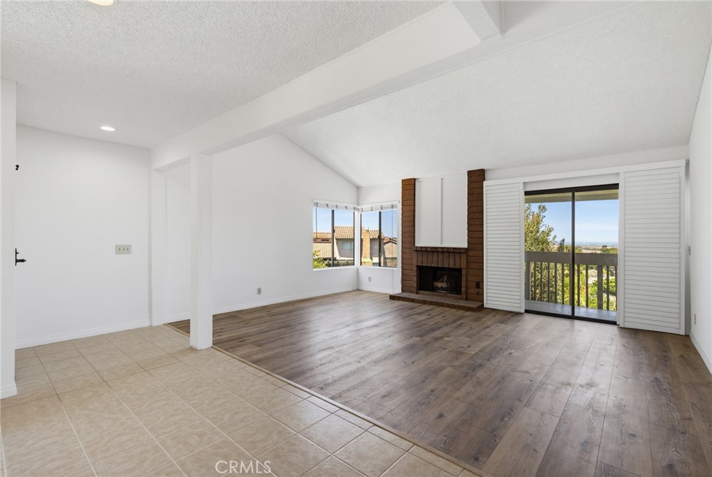 1833 Caddington Drive 70 Property Photo 5