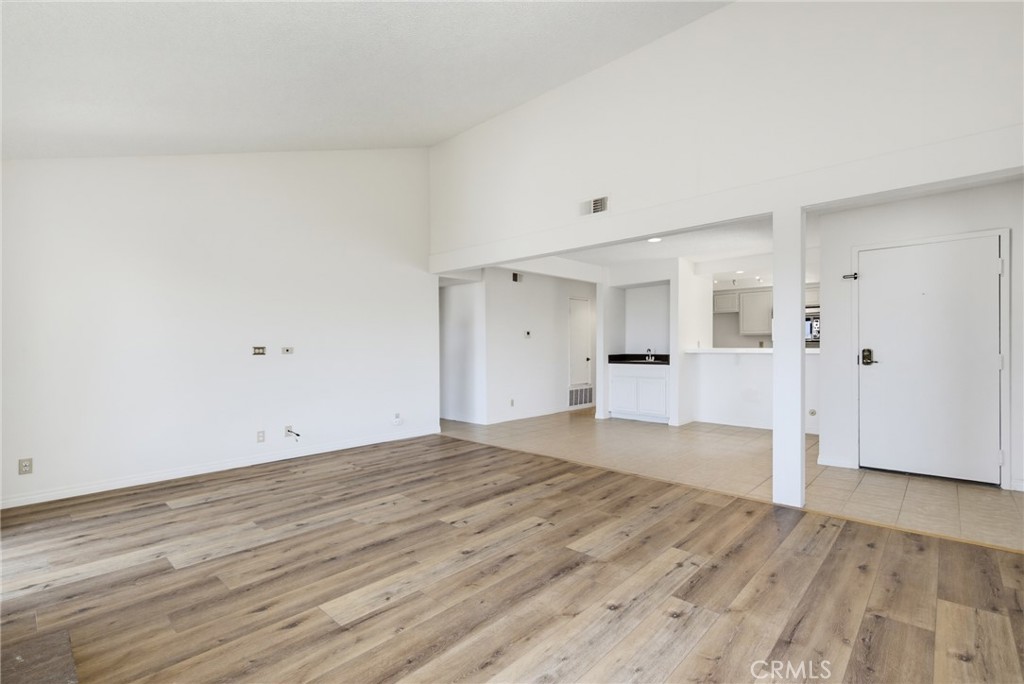 1833 Caddington Drive 70 Property Photo 8